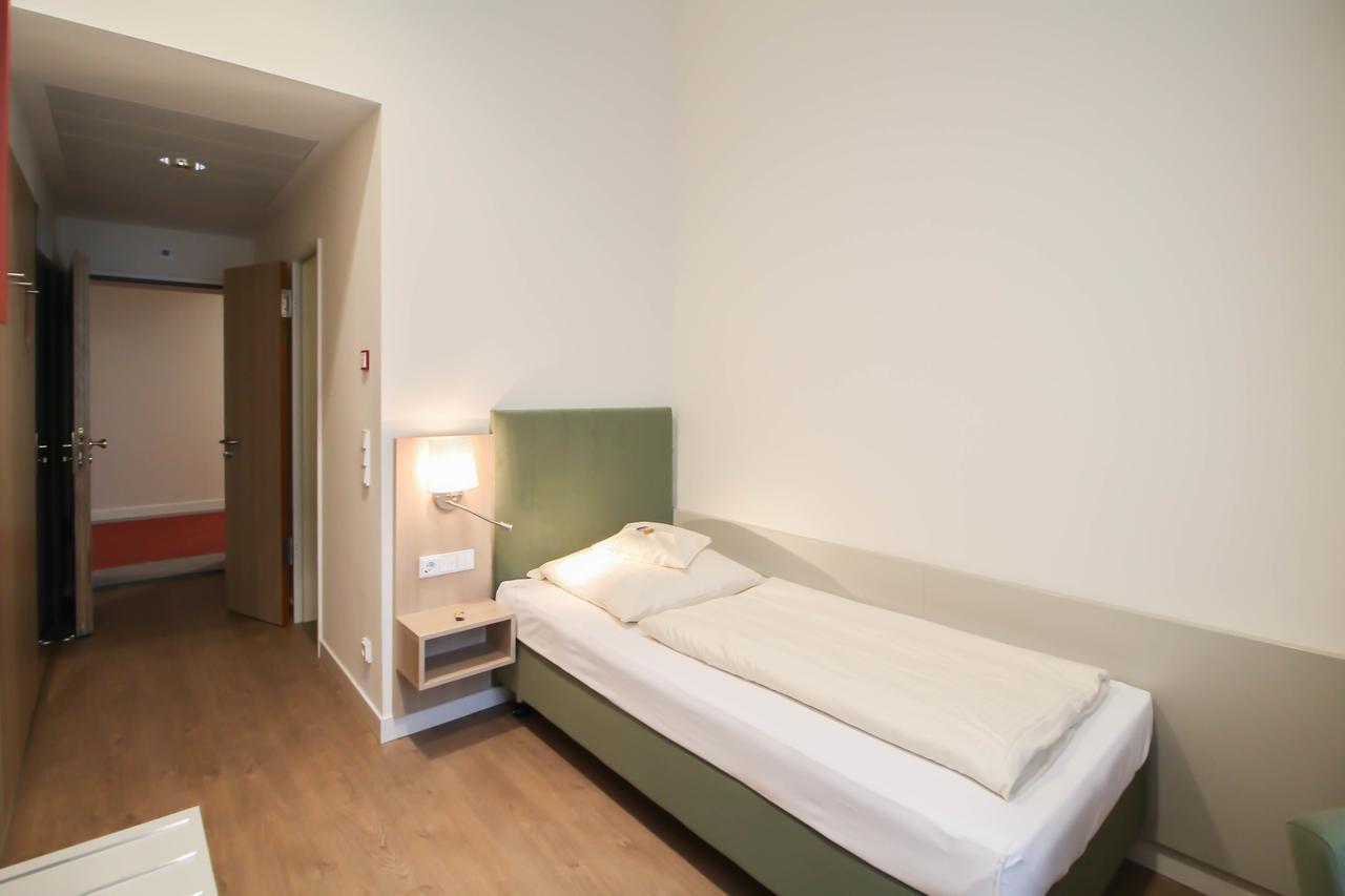 Hotel Axel Springer Berlin Bagian luar foto